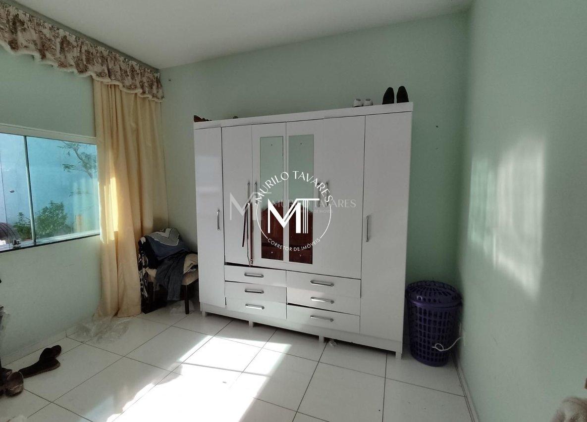 Casa Sobrado - 6 Dormitórios - 4 Suítes - Uberlândia - 