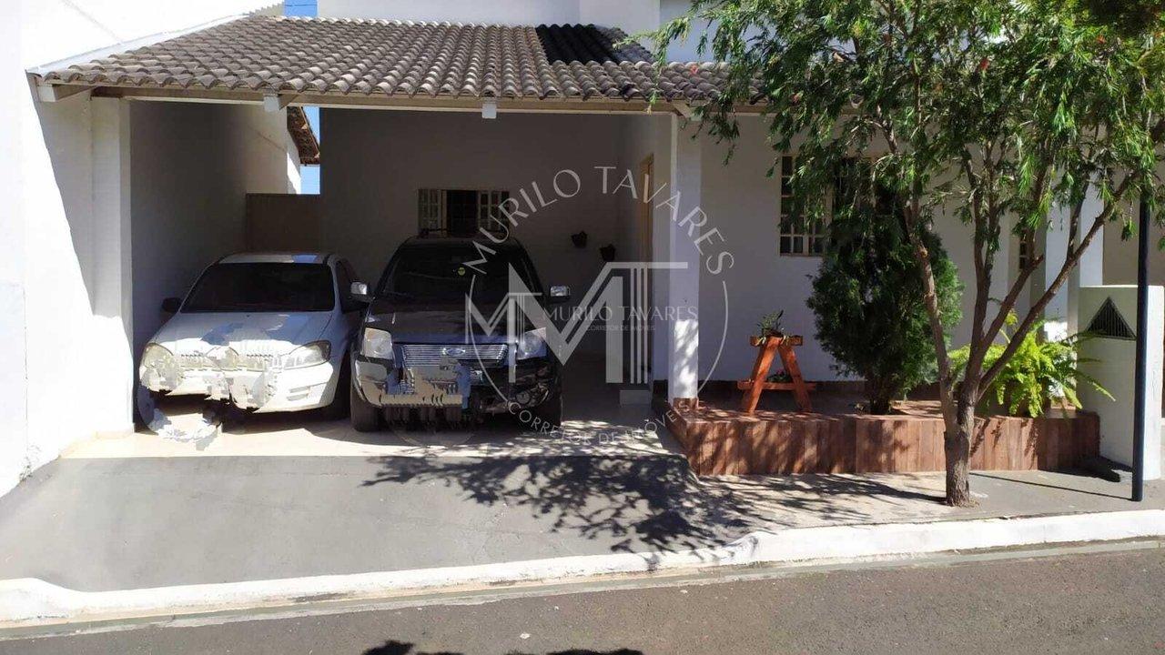 Casa com 3 Quartos e 1 Suíte - Uberlândia - 