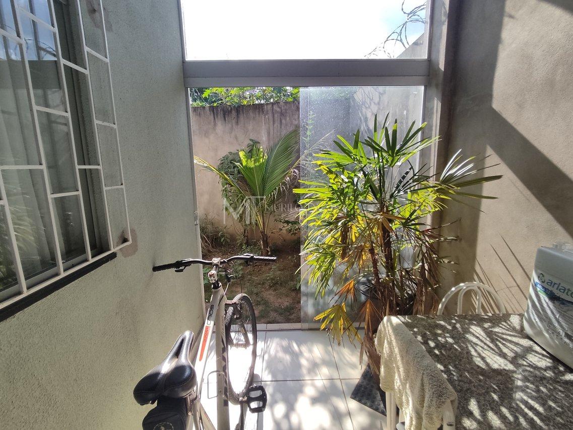 Casa - 2 Quartos - Uberlândia - 