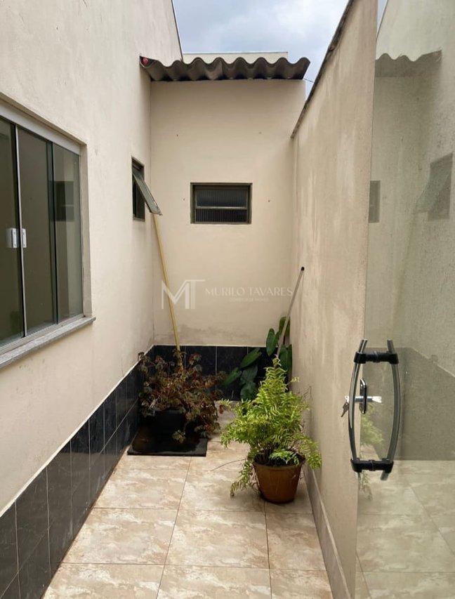 Casa - Bairro Laranjeiras - Uberlândia - 