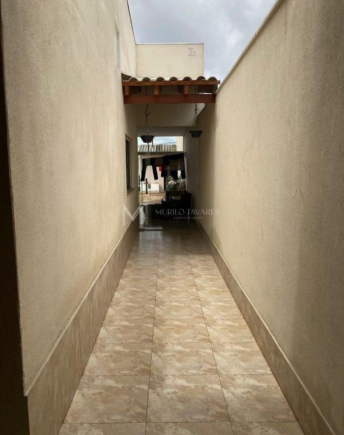 Casa - Bairro Laranjeiras - Uberlândia - 