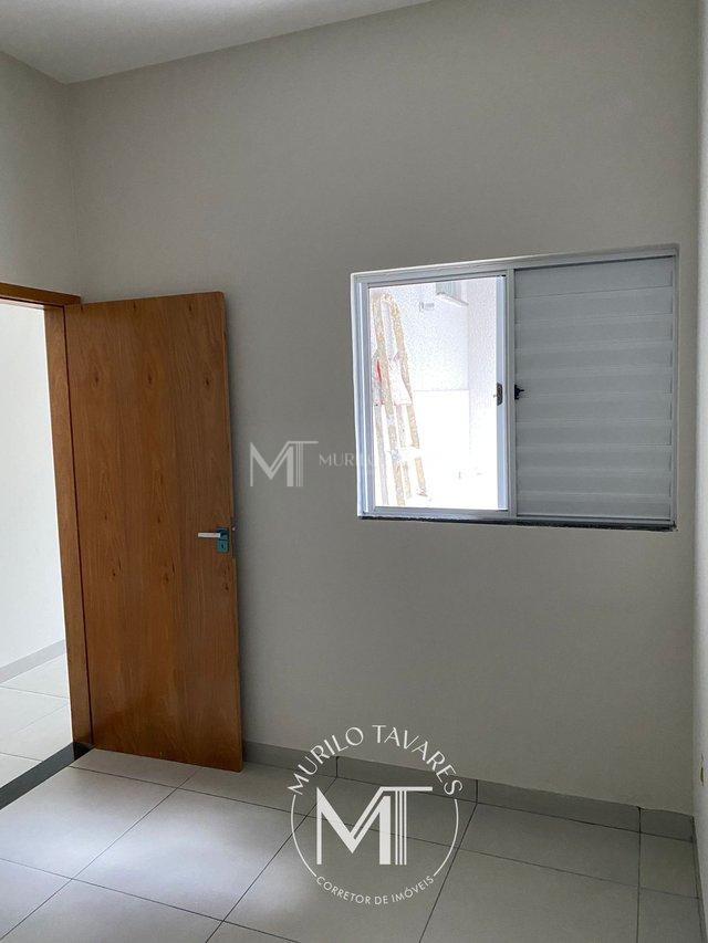 Casa 2 Quartos e 1 Suíte - Uberlândia - 