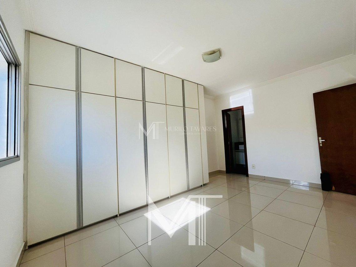Apartamento - 3 Quartos com 1 Suíte no Bairro Saraiva - Uberlândia - 