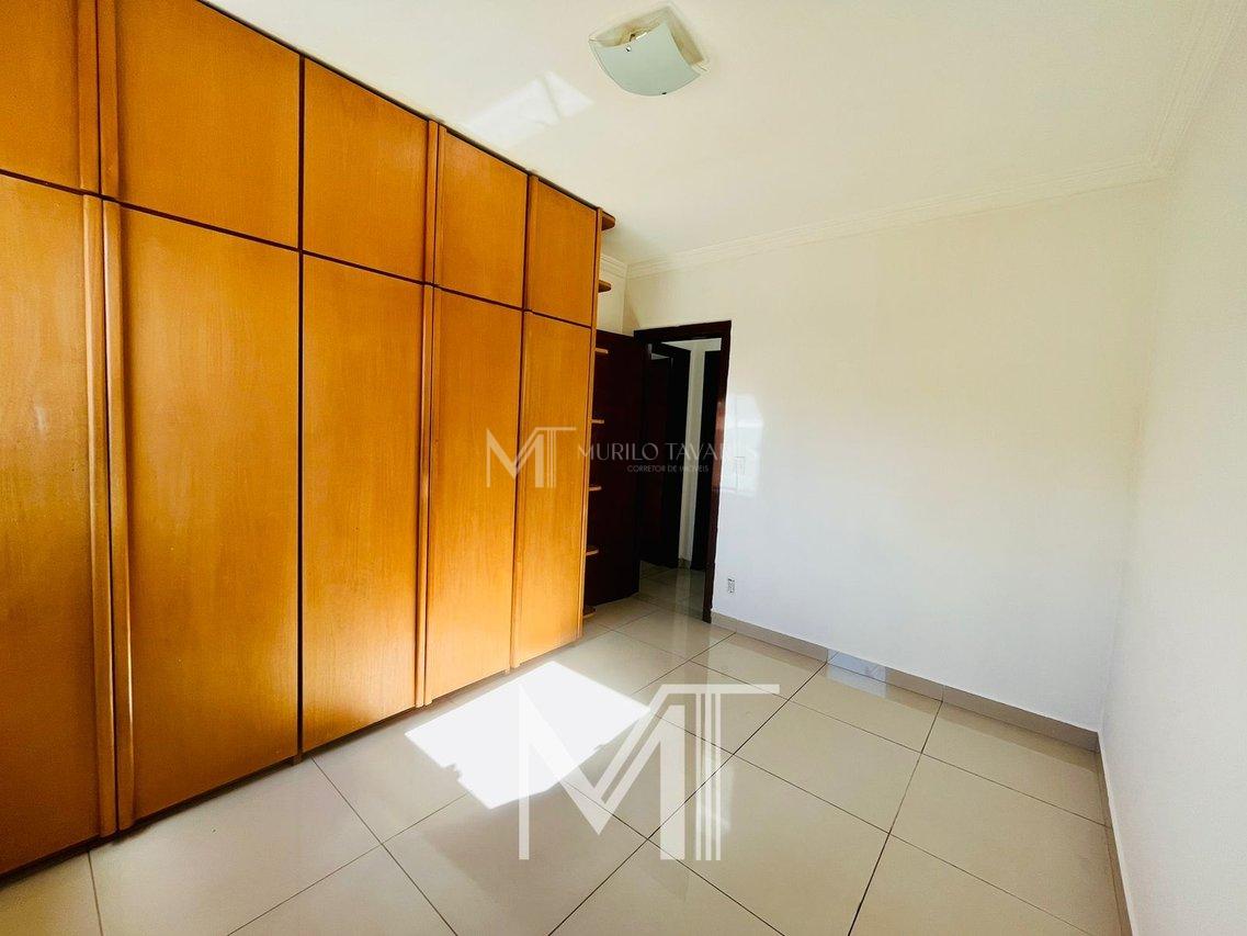 Apartamento - 3 Quartos com 1 Suíte no Bairro Saraiva - Uberlândia - 