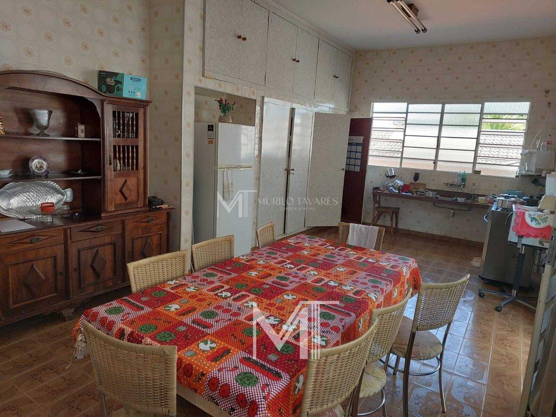 Casa com 3 Quartos no Lídice - Uberlândia - 