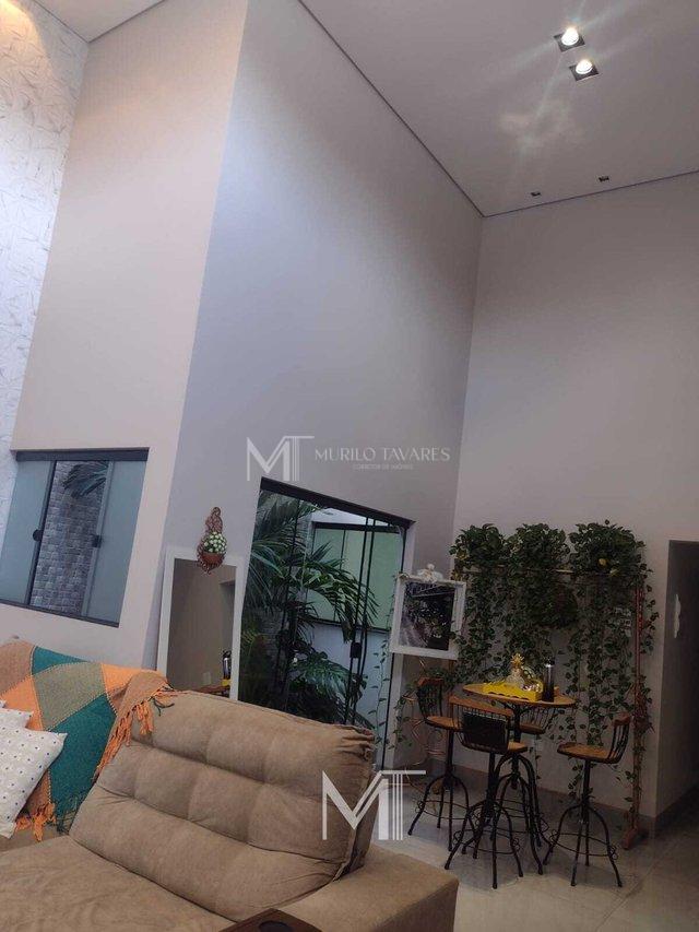Casa com 3 quartos e 1 Suíte - Uberlândia - 