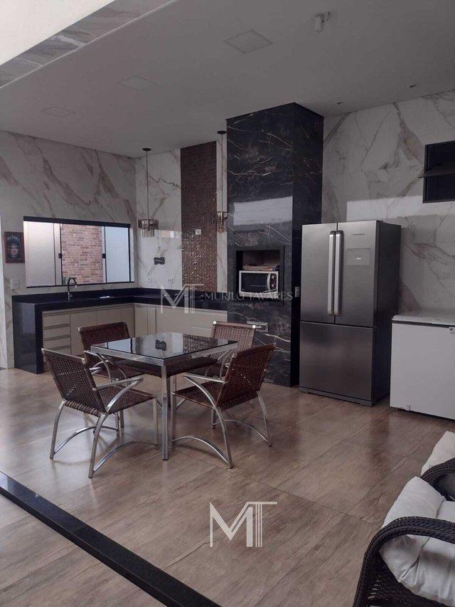 Casa com 3 quartos e 1 Suíte - Uberlândia - 