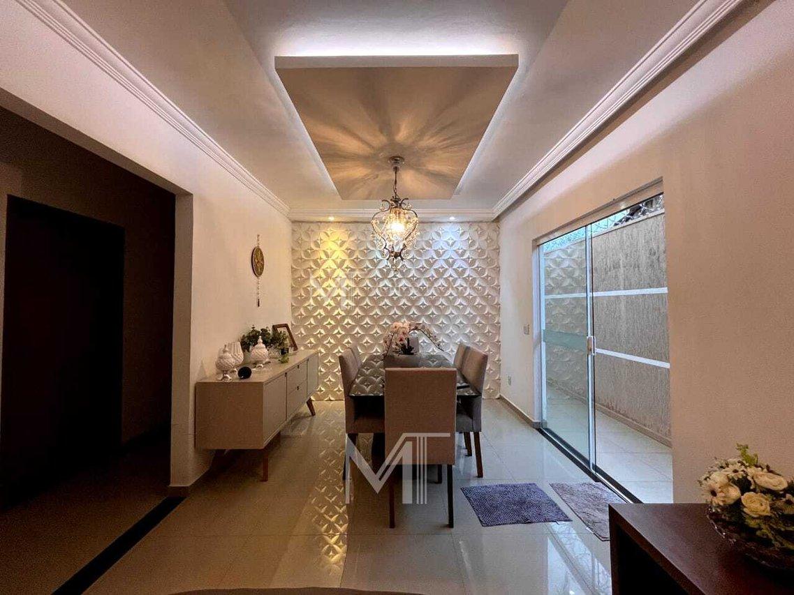 Casa Sobrado no Chácaras Tubalina - Uberlândia - 
