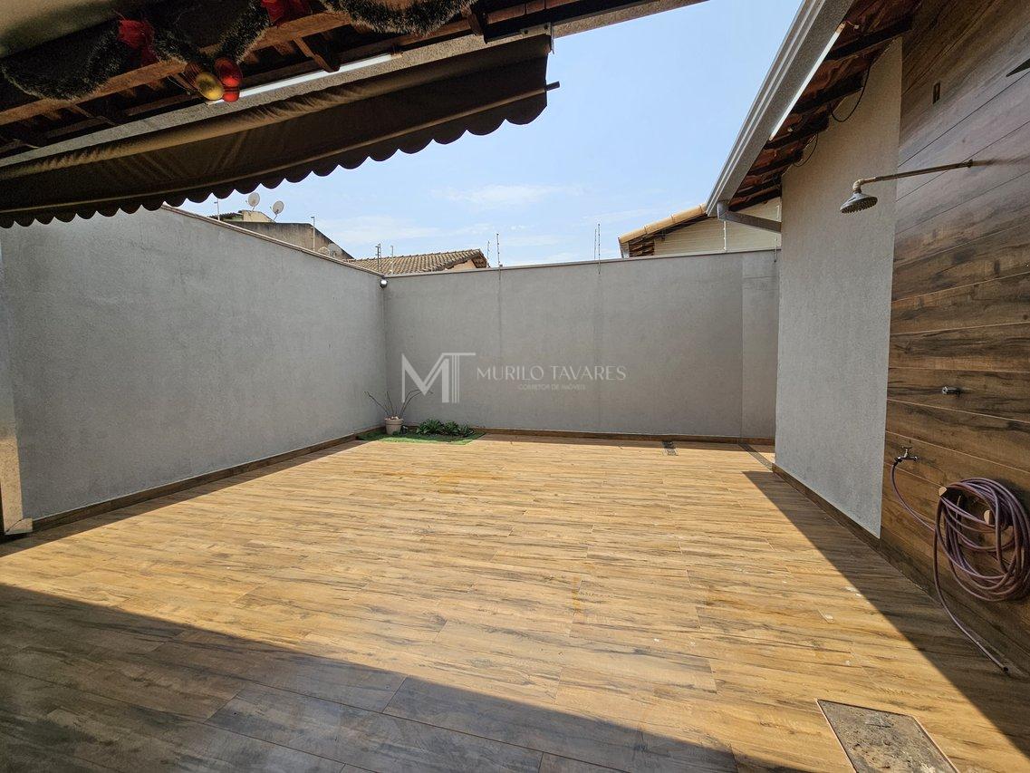 ALUGUEL - Casa no Jardim Patrícia - Uberlândia - 