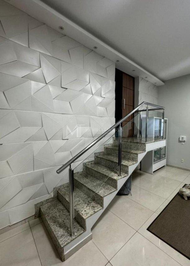 Casa no Cidade Jardim - Aluguel - Uberlândia - 