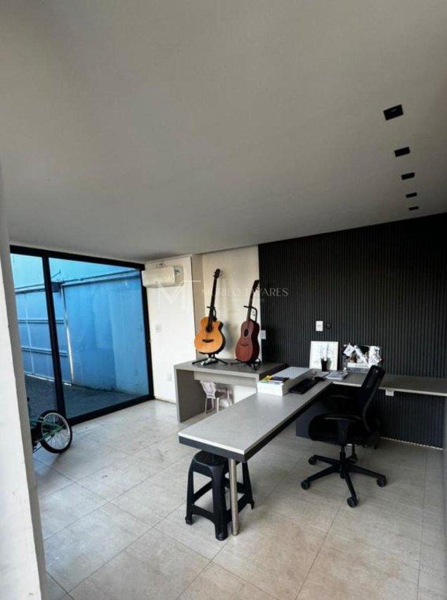 Casa no Cidade Jardim - Aluguel - Uberlândia - 
