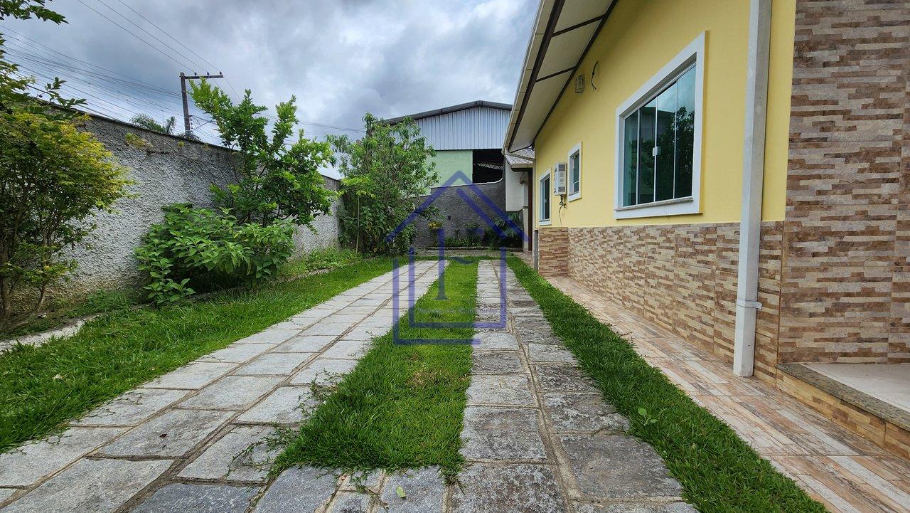 Excelente Casa em Condomínio em Vargem Grande/Teresópolis - Teresópolis - 