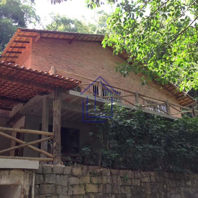 Oportunidade!! Casa 4 quartos na Serra de Teresópolis - Guapimirim - 