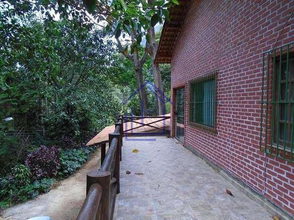 Oportunidade!! Casa 4 quartos na Serra de Teresópolis - Guapimirim - 