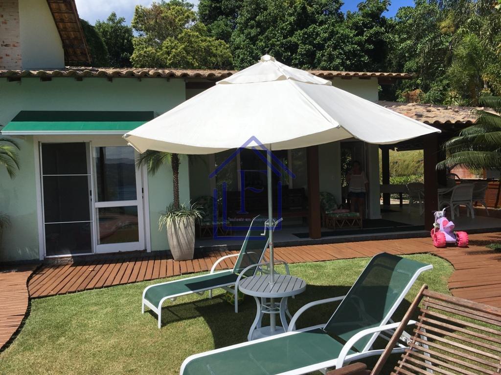 Excelente Casa em condomínio em Angra dos Reis com Vista para o mar!! - Angra dos Reis - 