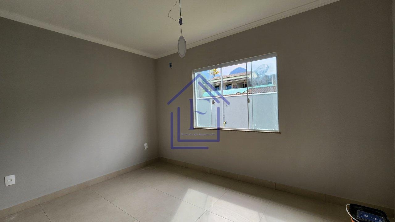 Casa recém construída no Centro de Guapimirim - Guapimirim - 