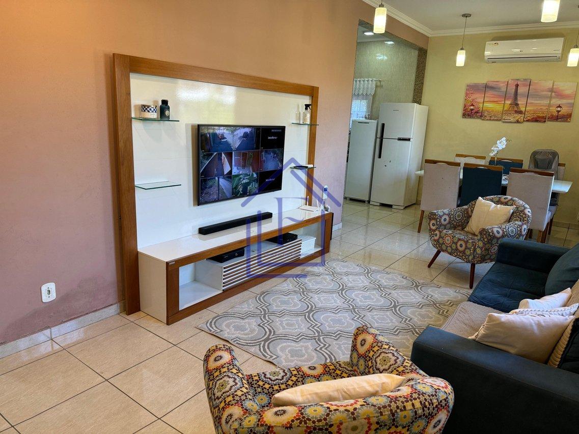 Excelente Casa com 3 quartos na Quinta Mariana em Guapimirim - Guapimirim - 