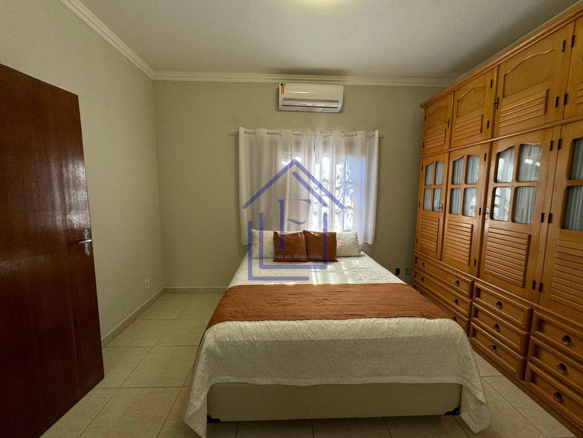 Excelente Casa com 3 quartos na Quinta Mariana em Guapimirim - Guapimirim - 