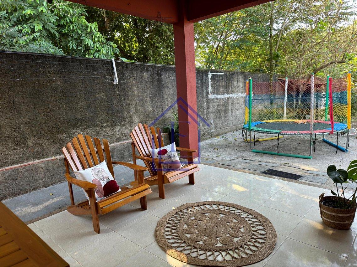 Excelente Casa com 3 quartos na Quinta Mariana em Guapimirim - Guapimirim - 