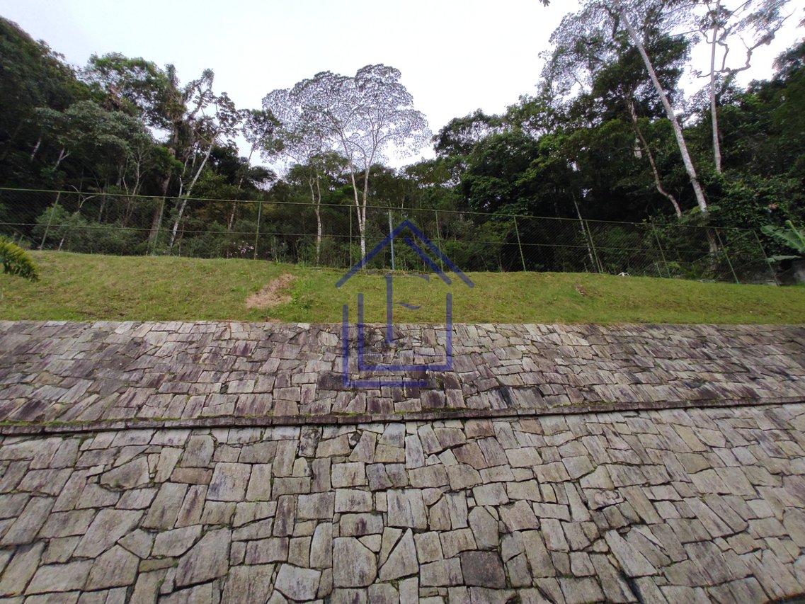 Excelente Apartamento no bairro do Bom Retiro em Teresópolis - Teresópolis - 