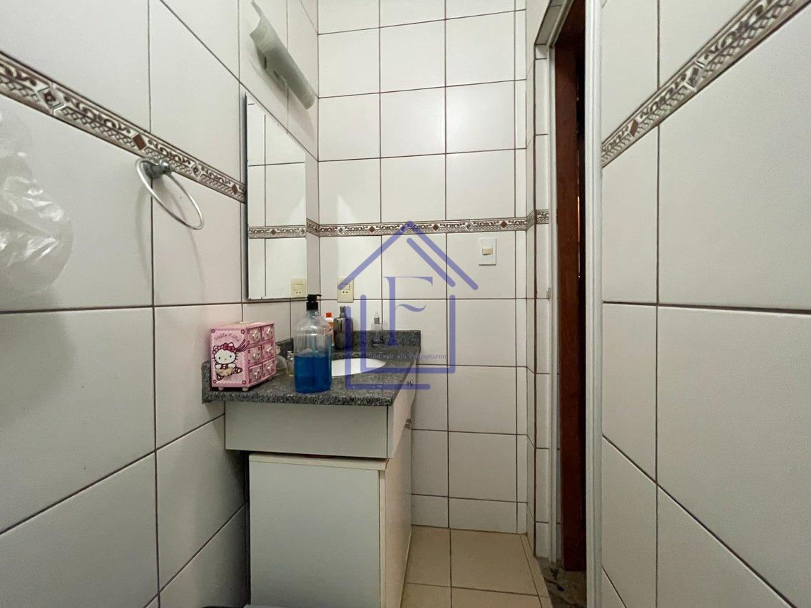 Excelente casa em condomínio em Guapimirim - Guapimirim - 