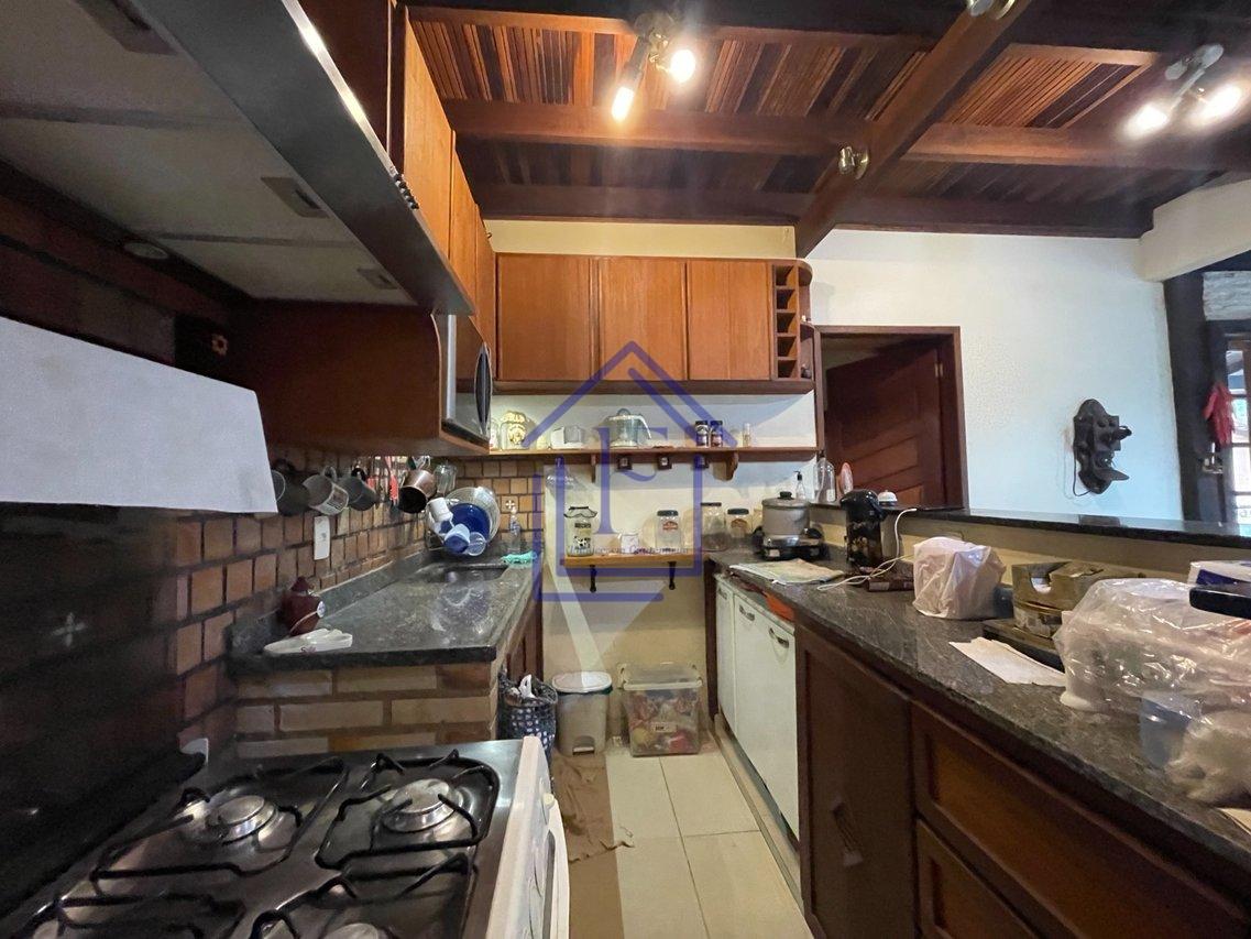 Excelente casa em condomínio em Guapimirim - Guapimirim - 