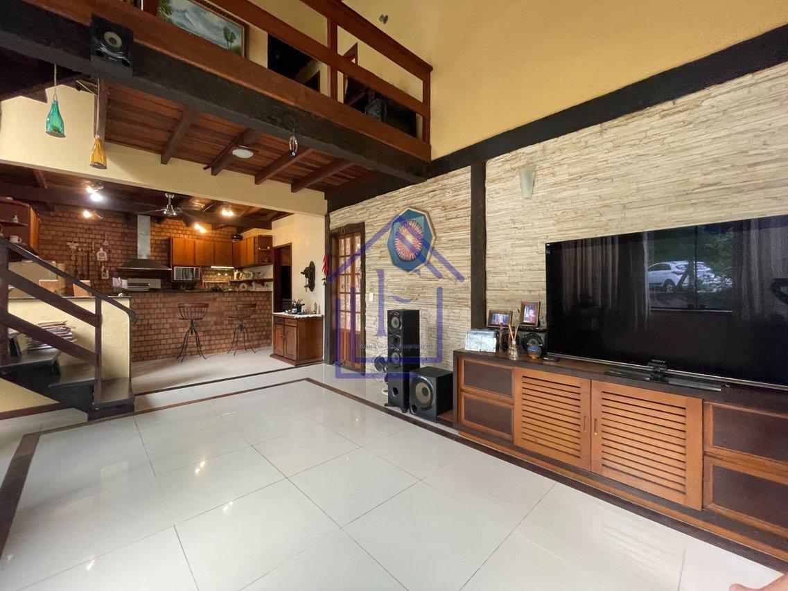 Excelente casa em condomínio em Guapimirim - Guapimirim - 