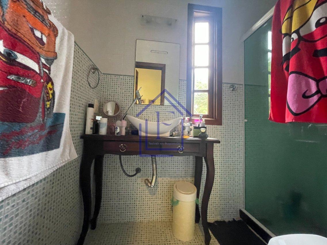 Excelente casa em condomínio em Guapimirim - Guapimirim - 