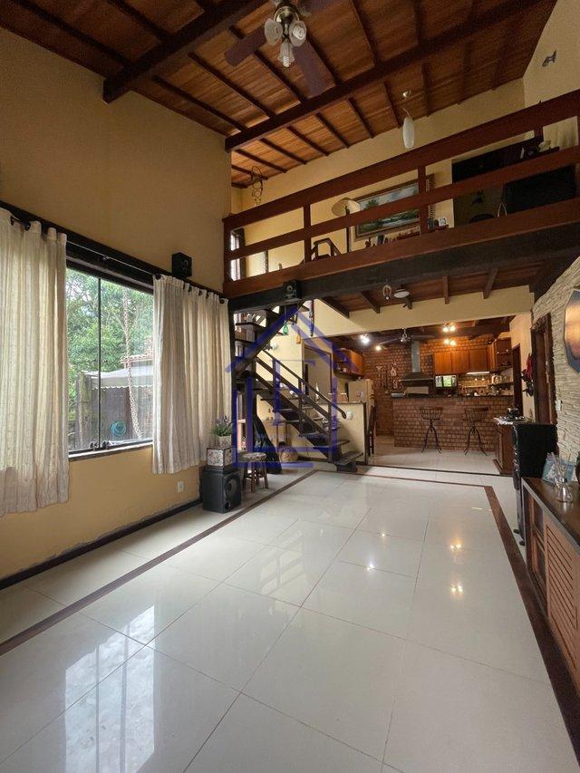 Excelente casa em condomínio em Guapimirim - Guapimirim - 