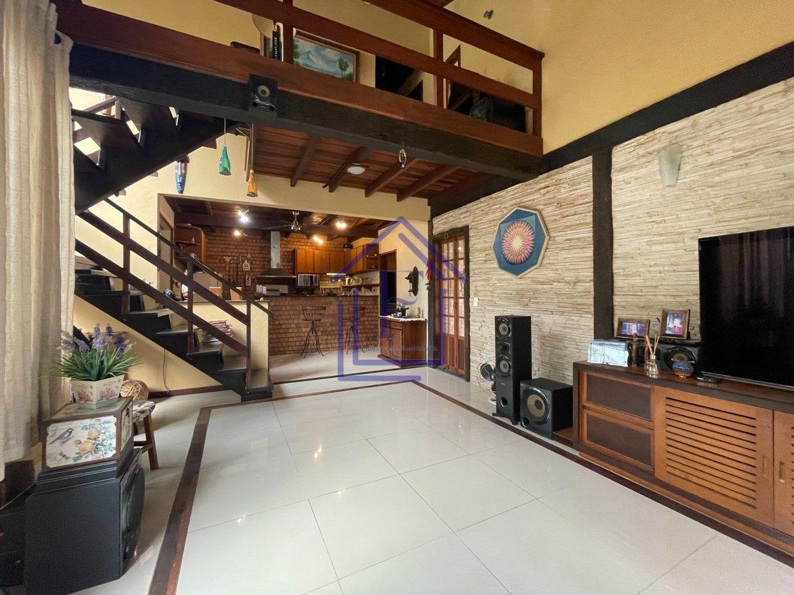 Excelente casa em condomínio em Guapimirim - Guapimirim - 