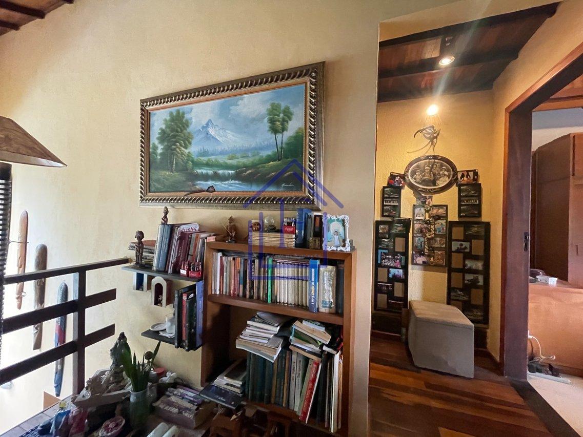 Excelente casa em condomínio em Guapimirim - Guapimirim - 