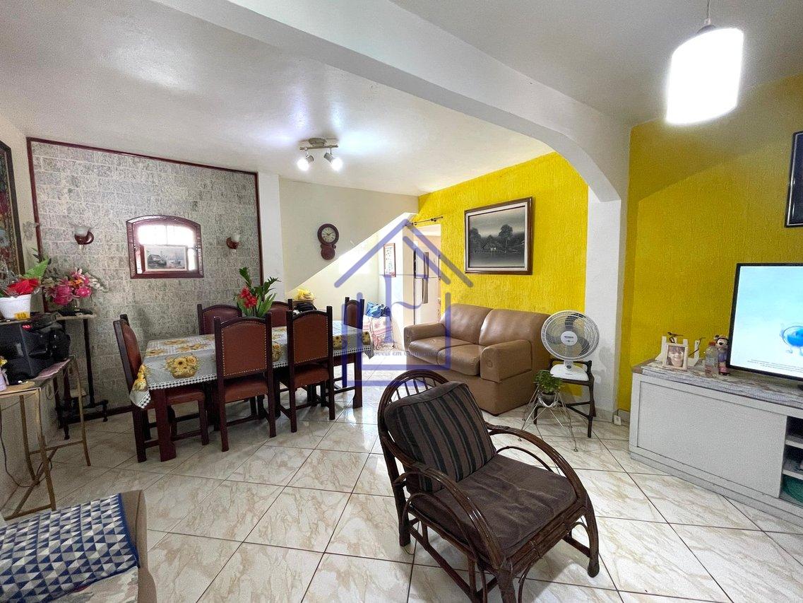 Excelente Casa no Centro de Guapimirim - Guapimirim - 