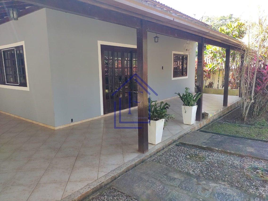 Casa em Condomínio à Venda em Guapimirim – Segurança e Tranquilidade! - Guapimirim - 
