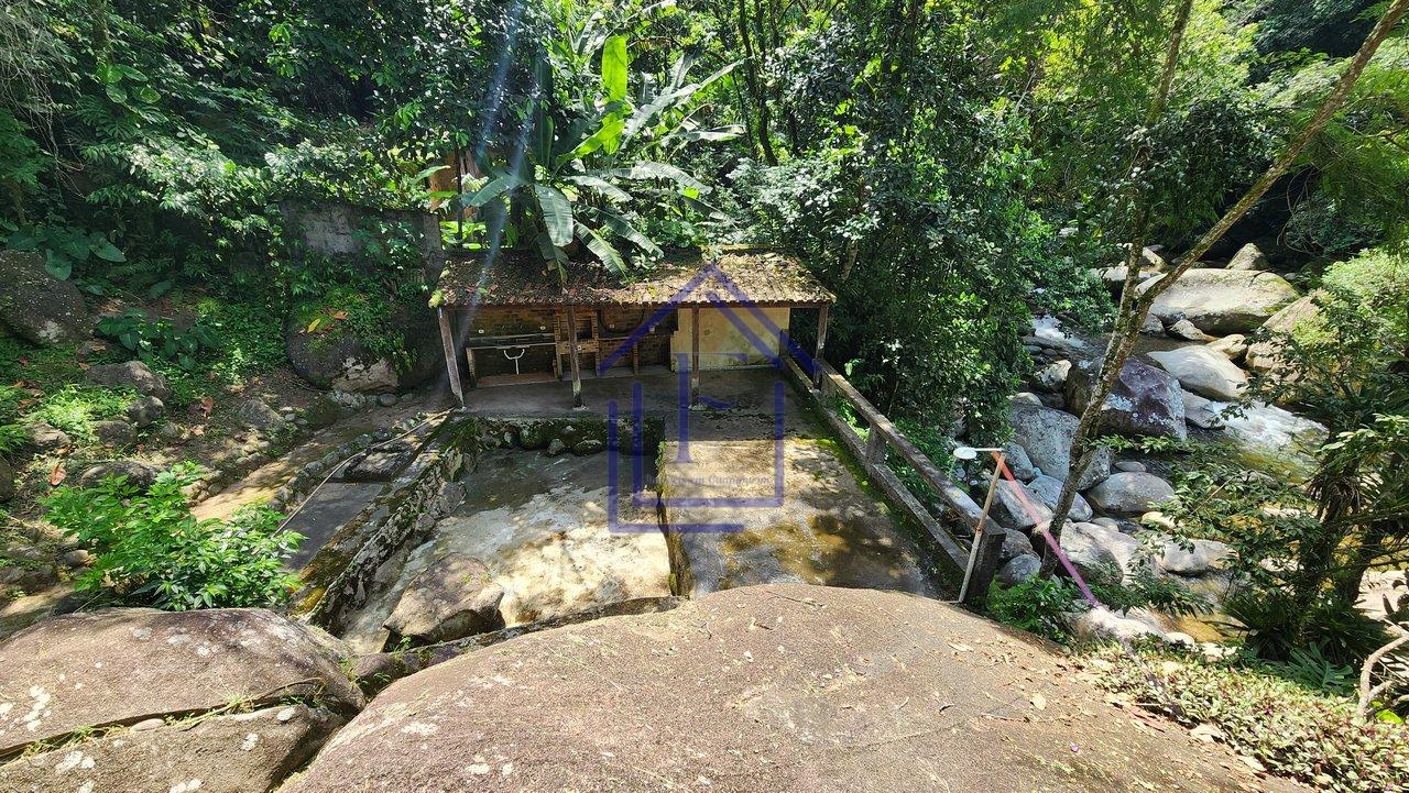 Chácara à Venda com Cachoeira – 2.160 m² de Lazer e Tranquilidade - Guapimirim - 