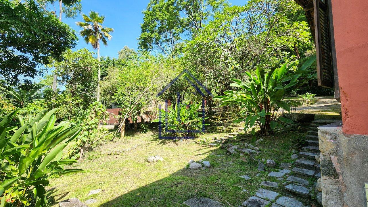 Chácara à Venda com Cachoeira – 2.160 m² de Lazer e Tranquilidade - Guapimirim - 