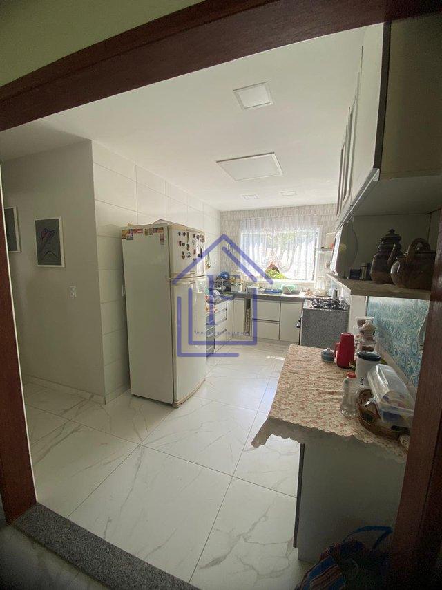 Oportunidade!! Casa 3 suítes dentro condomínio em Guapimirim - Guapimirim - 