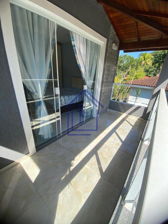 Oportunidade!! Casa 3 suítes dentro condomínio em Guapimirim - Guapimirim - 