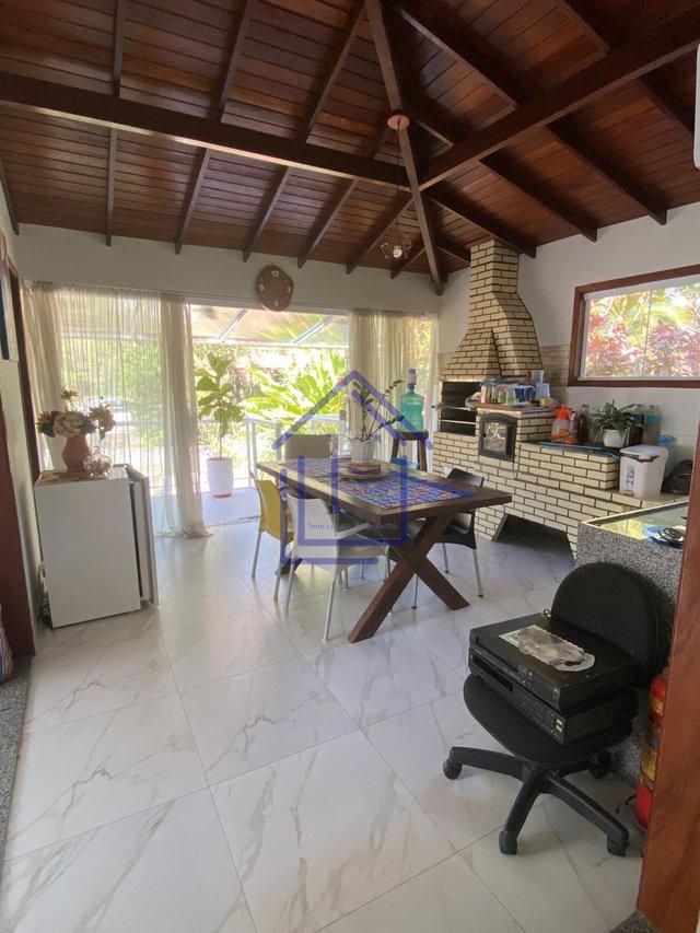 Oportunidade!! Casa 3 suítes dentro condomínio em Guapimirim - Guapimirim - 