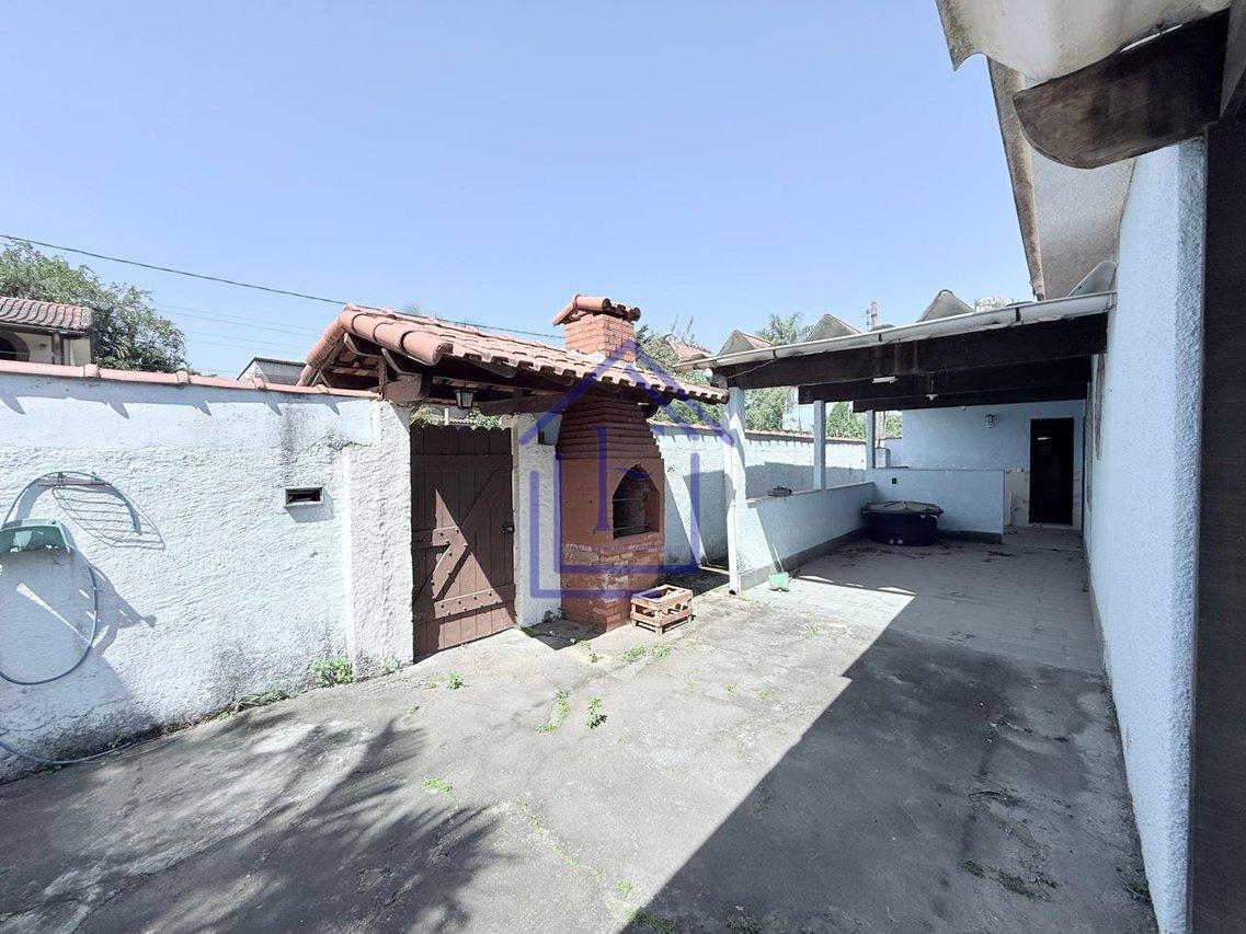 Excelente residência, muito bem localizada e com ambientes amplos e bem distribuídos  Guapimirim - 