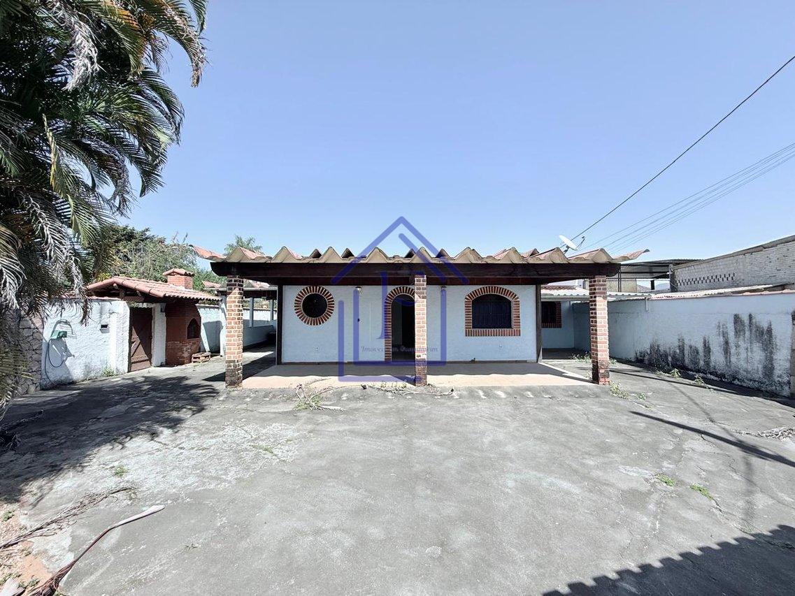 Excelente residência, muito bem localizada e com ambientes amplos e bem distribuídos  Guapimirim - 