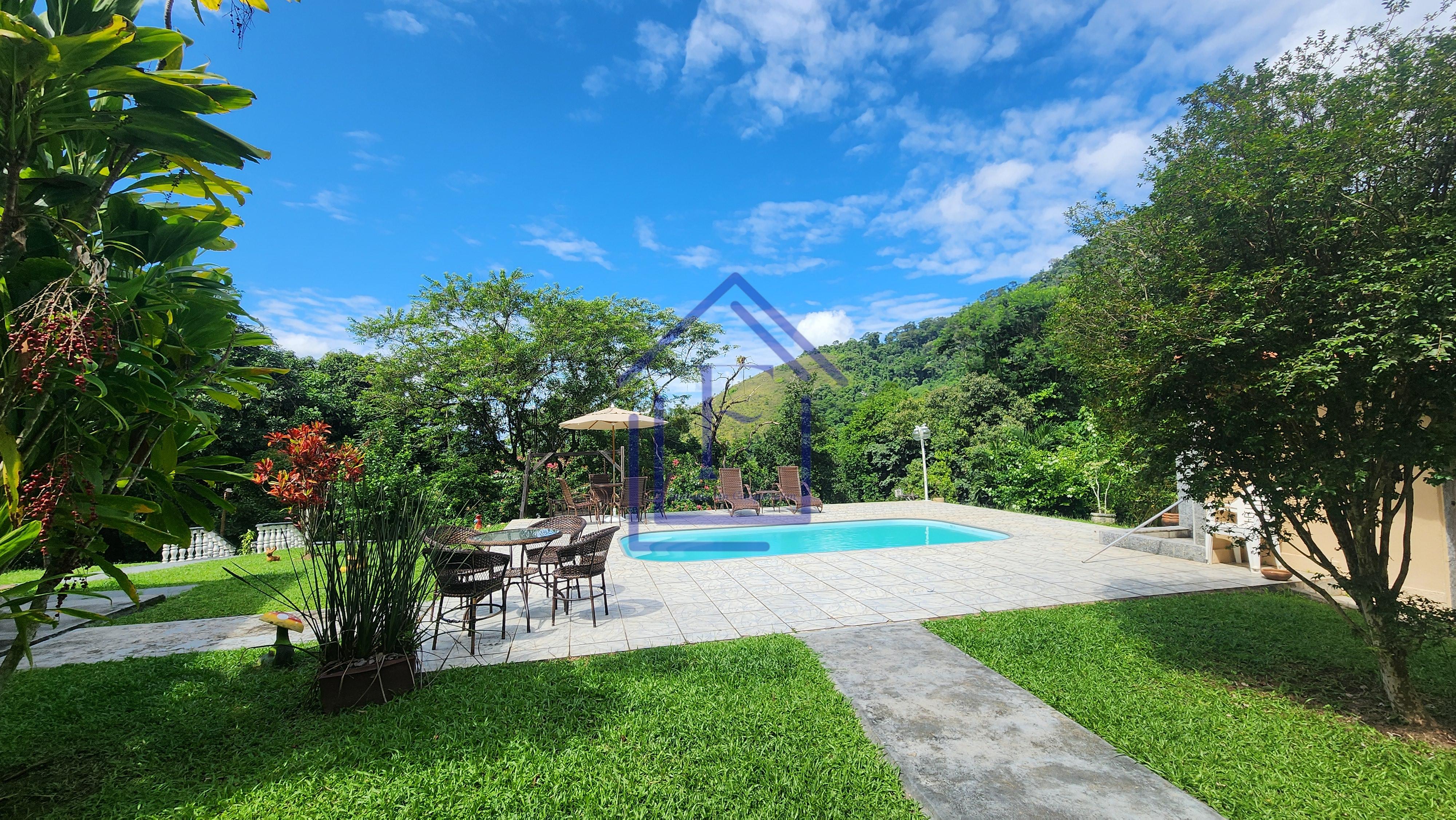 Oportunidade! S&iacute;tio com 3.650m&sup2; em Guapimirim - natureza e lazer completo  Guapimirim - 