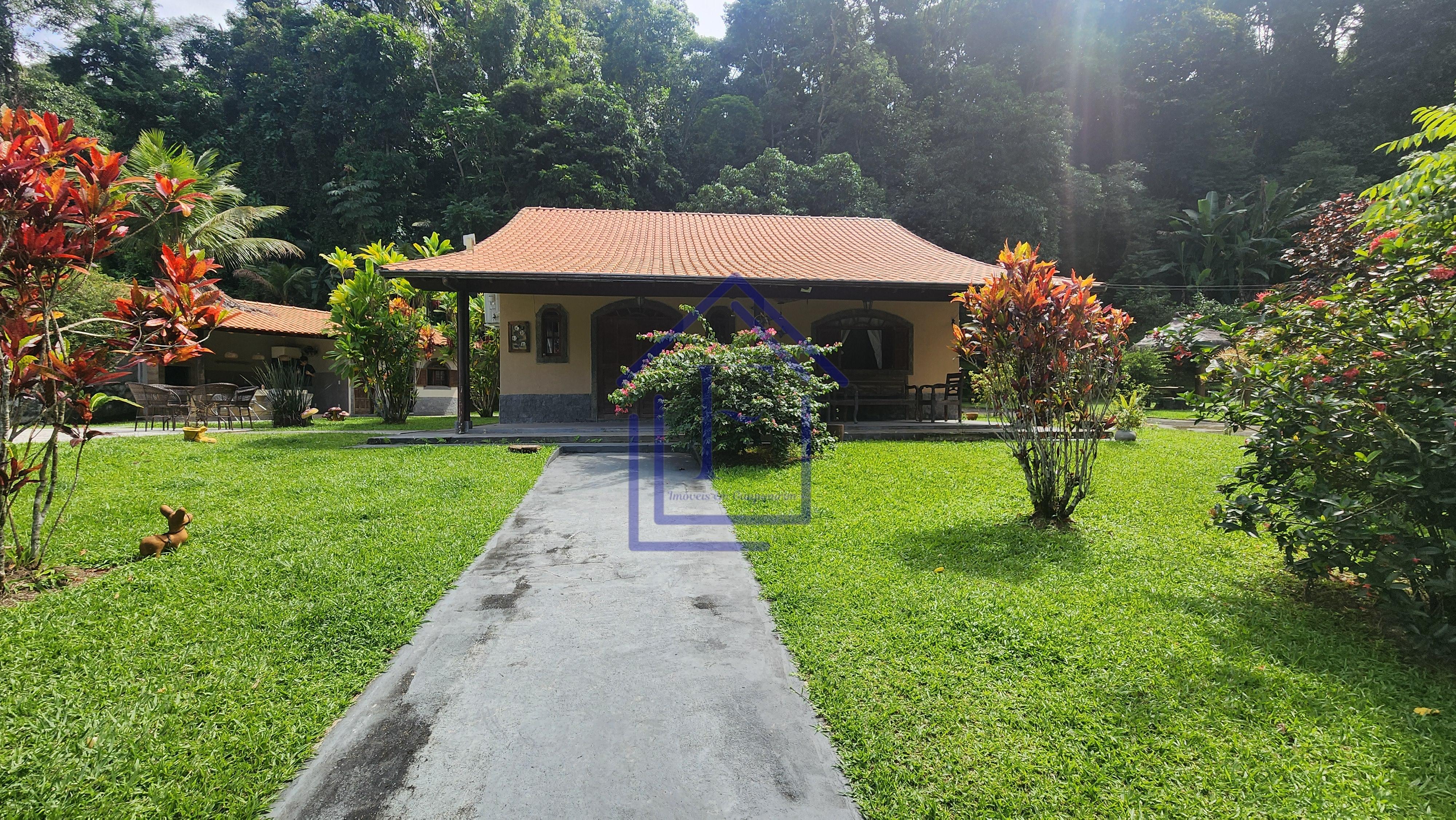 Oportunidade! S&iacute;tio com 3.650m&sup2; em Guapimirim - natureza e lazer completo  Guapimirim - 