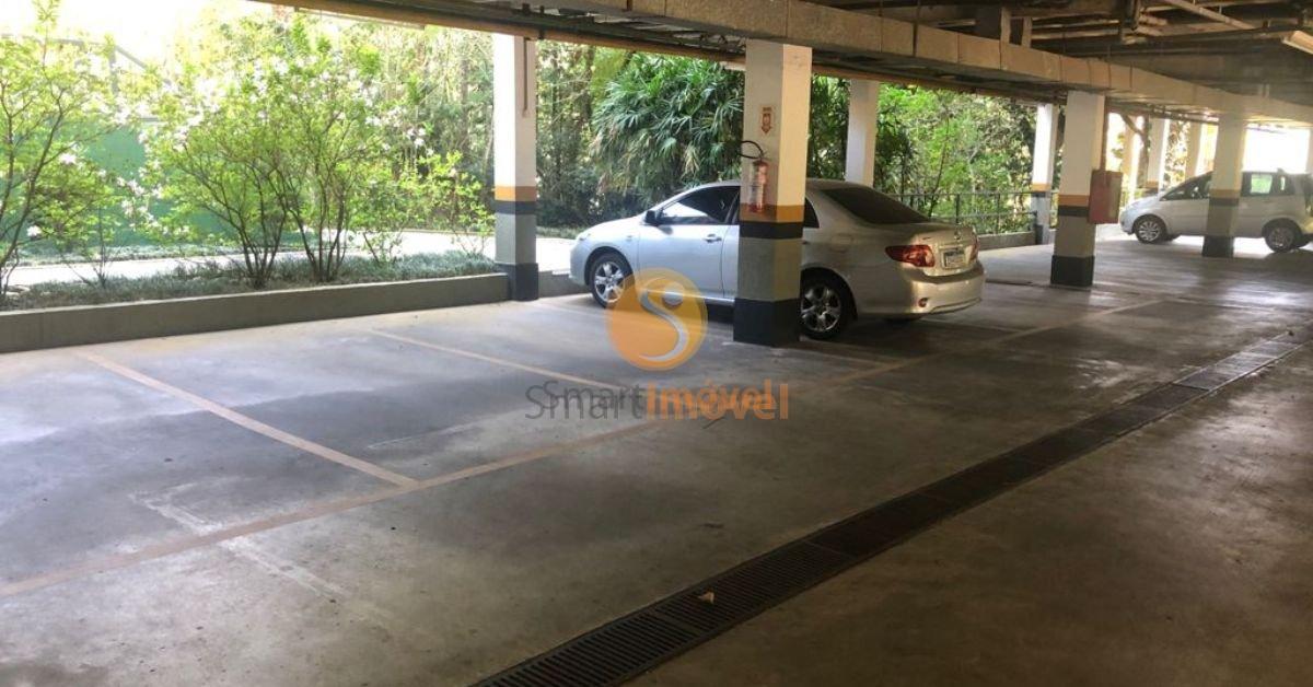 Apartamento TRIPLEX com 306m², 3 suítes, e 4 vagas - Petrópolis - 