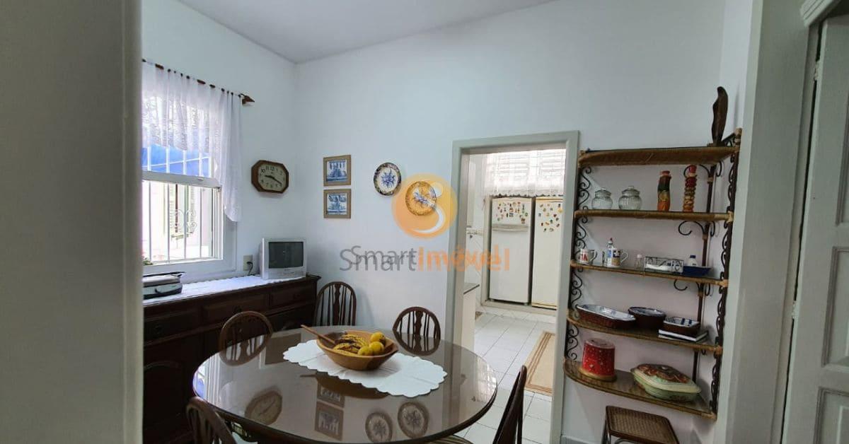 Casa no Centro Hist&oacute;rico com 4 quartos, 5 vagas, e ed&iacute;cula duplex  Petrópolis - 