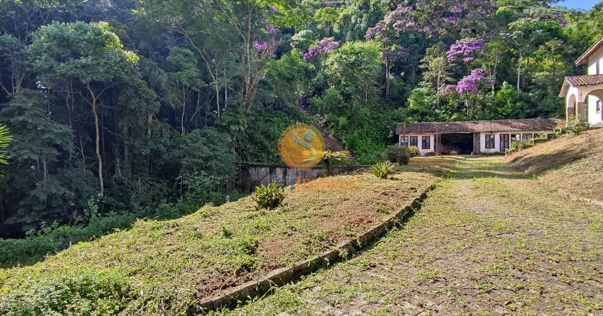 Terreno pronto para incorporação com 232.000m², e projeto aprovado - Petrópolis - 