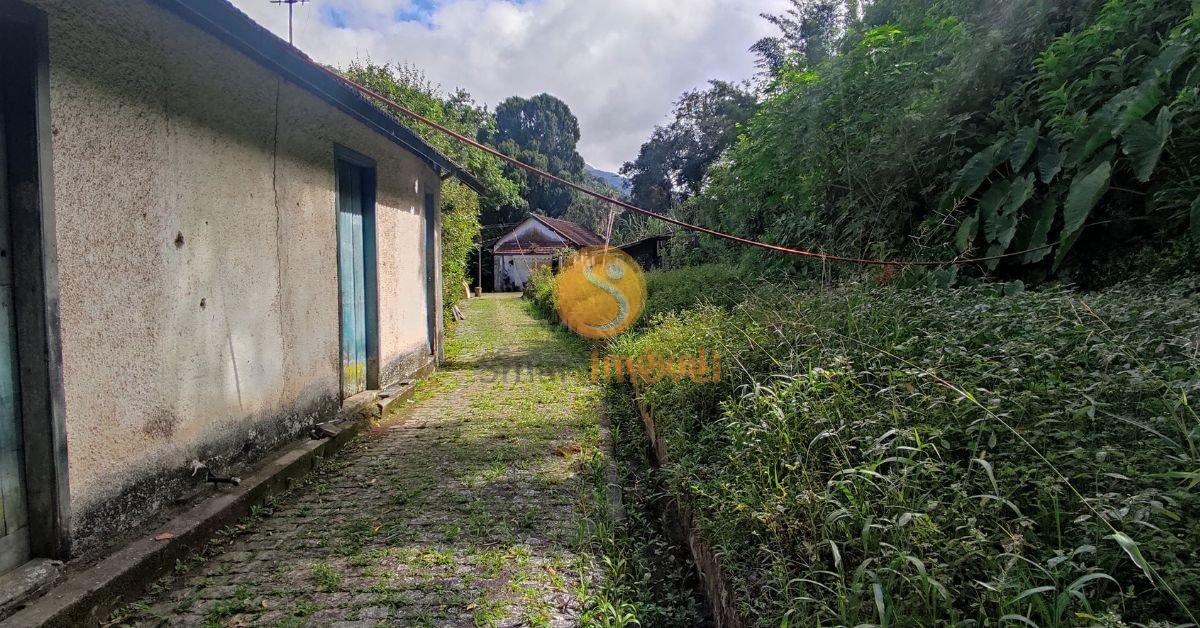 Terreno pronto para incorporação com 232.000m², e projeto aprovado - Petrópolis - 