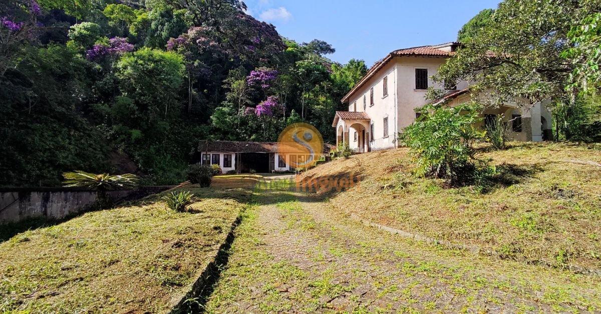 Terreno pronto para incorporação com 232.000m², e projeto aprovado - Petrópolis - 