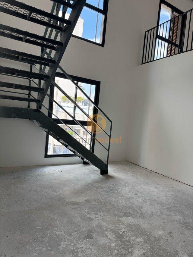 Cobertura Duplex com 663m², 4 suítes, 6 vagas demarcadas, e depósito  São Paulo - 