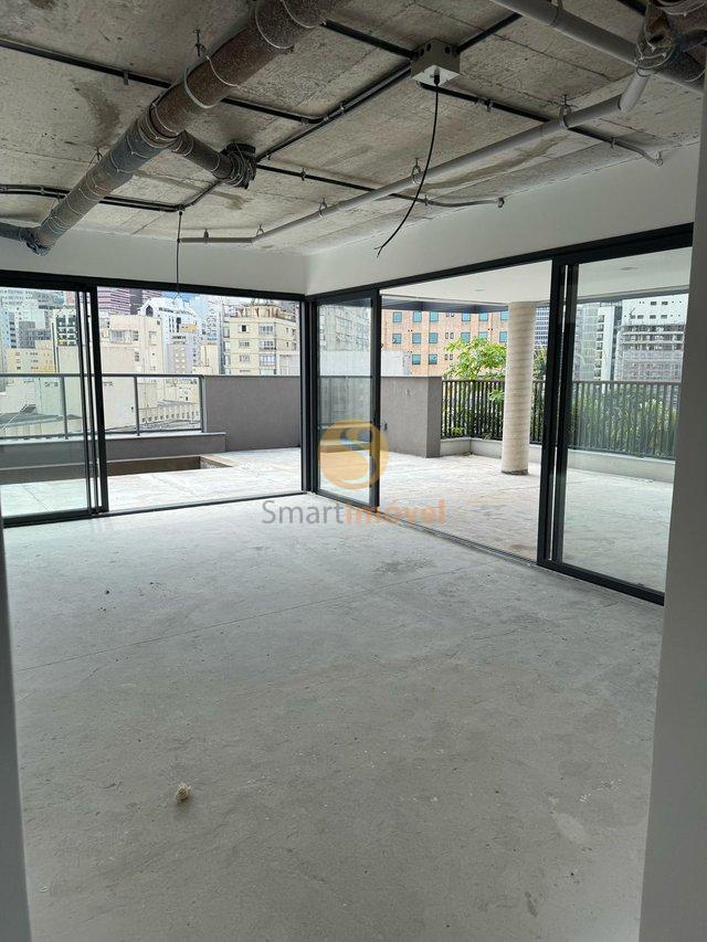 Cobertura Duplex com 663m², 4 suítes, 6 vagas demarcadas, e depósito  São Paulo - 