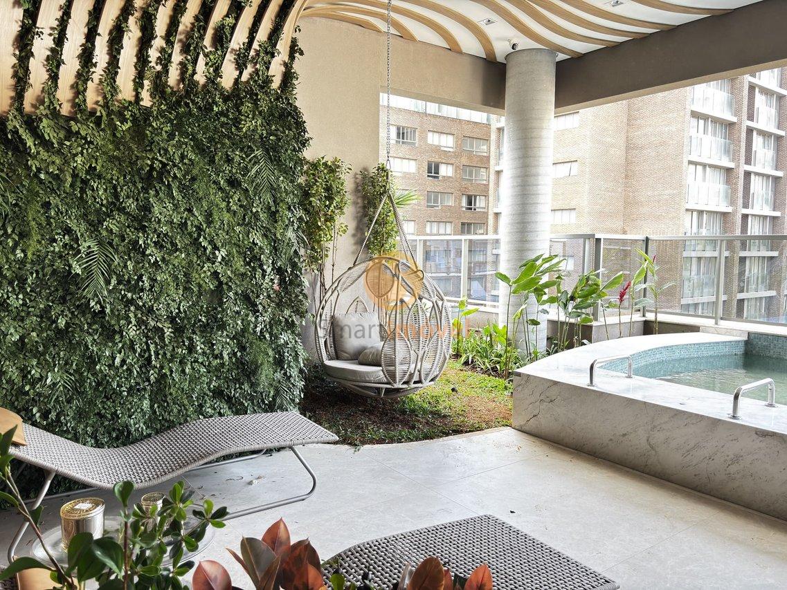 Apartamento com 213m² 3 suítes, e 3 vagas - São Paulo - 